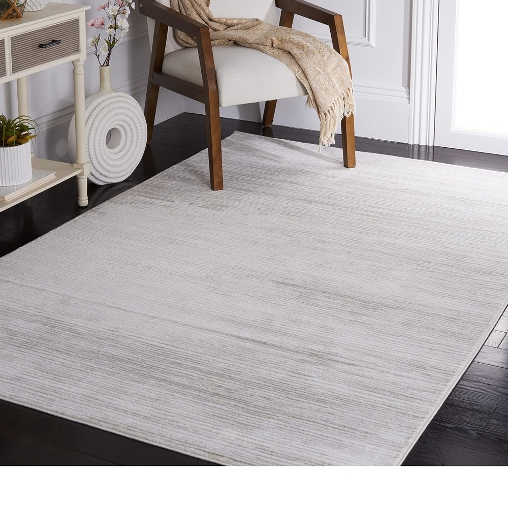 Safavieh Gray and Ivory Area Rug